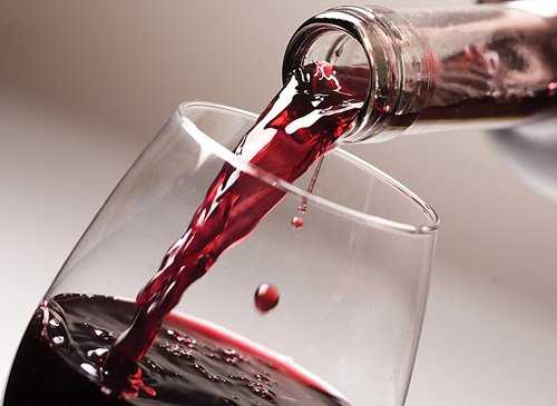 Descubre las fases de una cata y disfruta del Vino