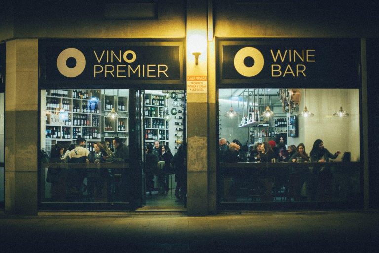 Vinopremier.com inaugura su cuarta vinoteca en A Coruña