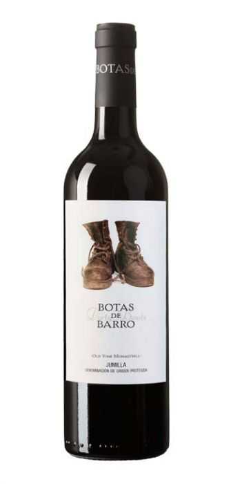Botas de barro: Explorando el mapa del vino español • botas